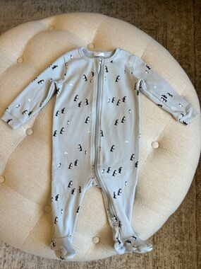 FIRSTS Petit Lem Pearl BlurRibbed Organic Penguin Ribbed Zip Footed Sleeper 6M